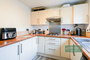 Photo 18- click for photo gallery